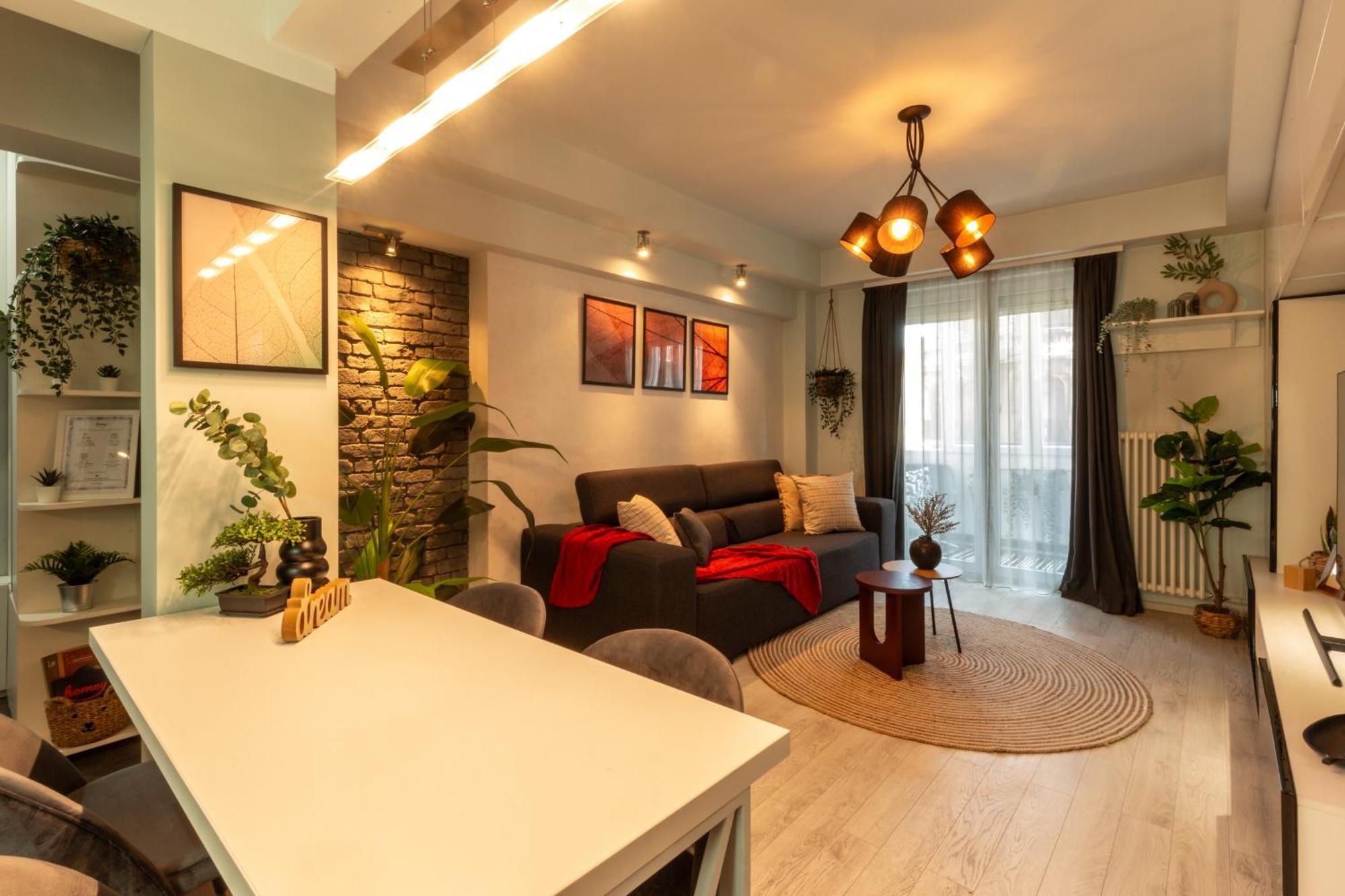 Modern 1Br Apt In The Old Town: The Perfect Choice Bukarest Exterior foto